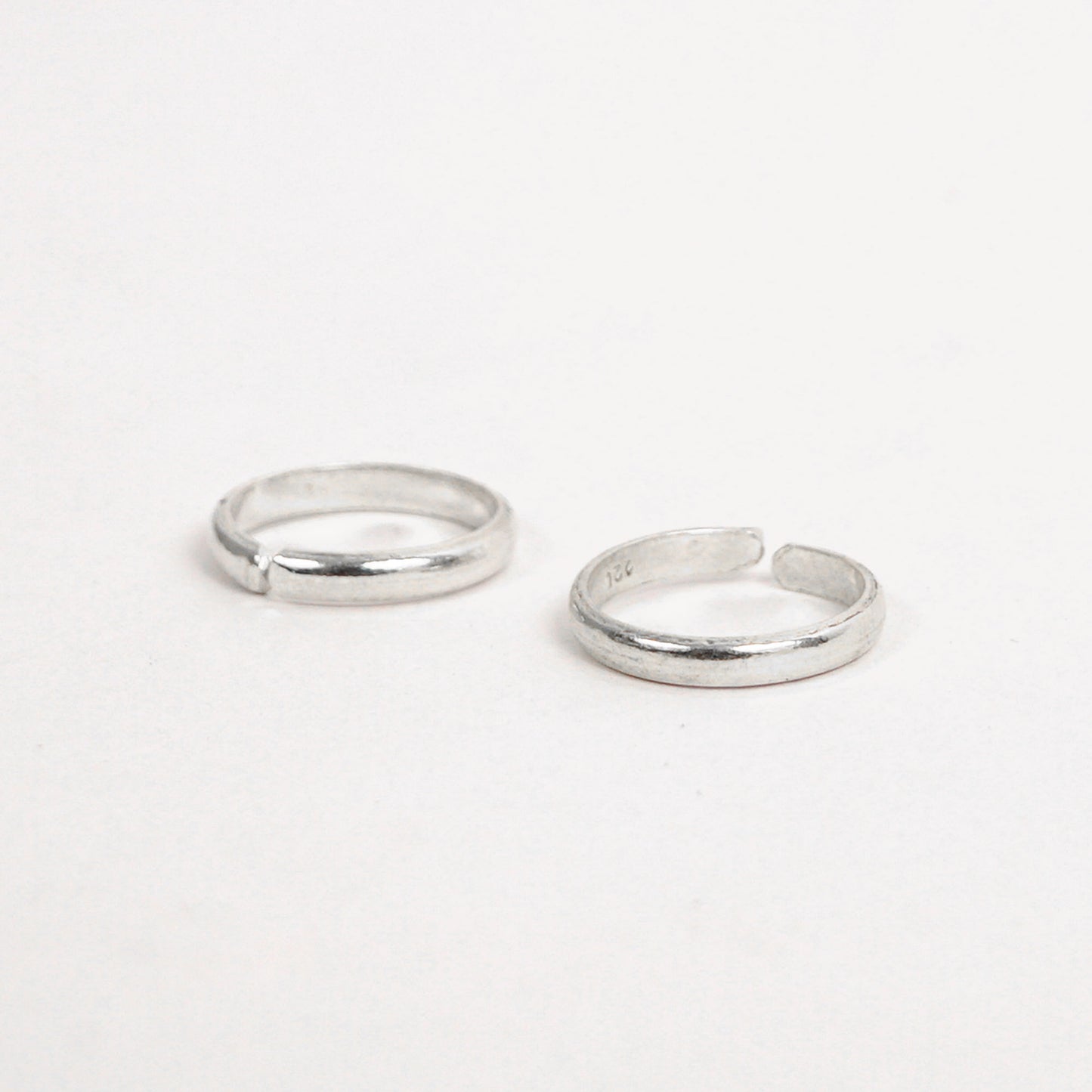 Silver Plain Band Toe-Ring