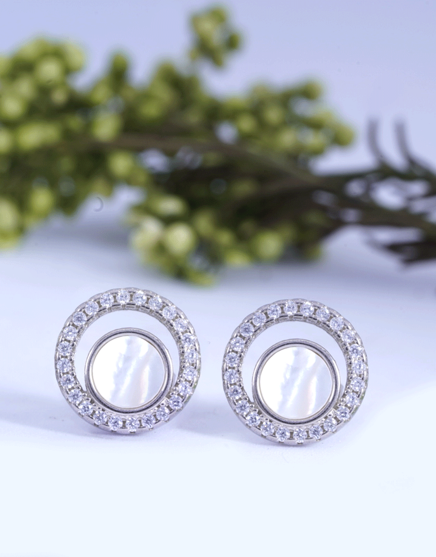 Silver M-O-P Earrings (Round)