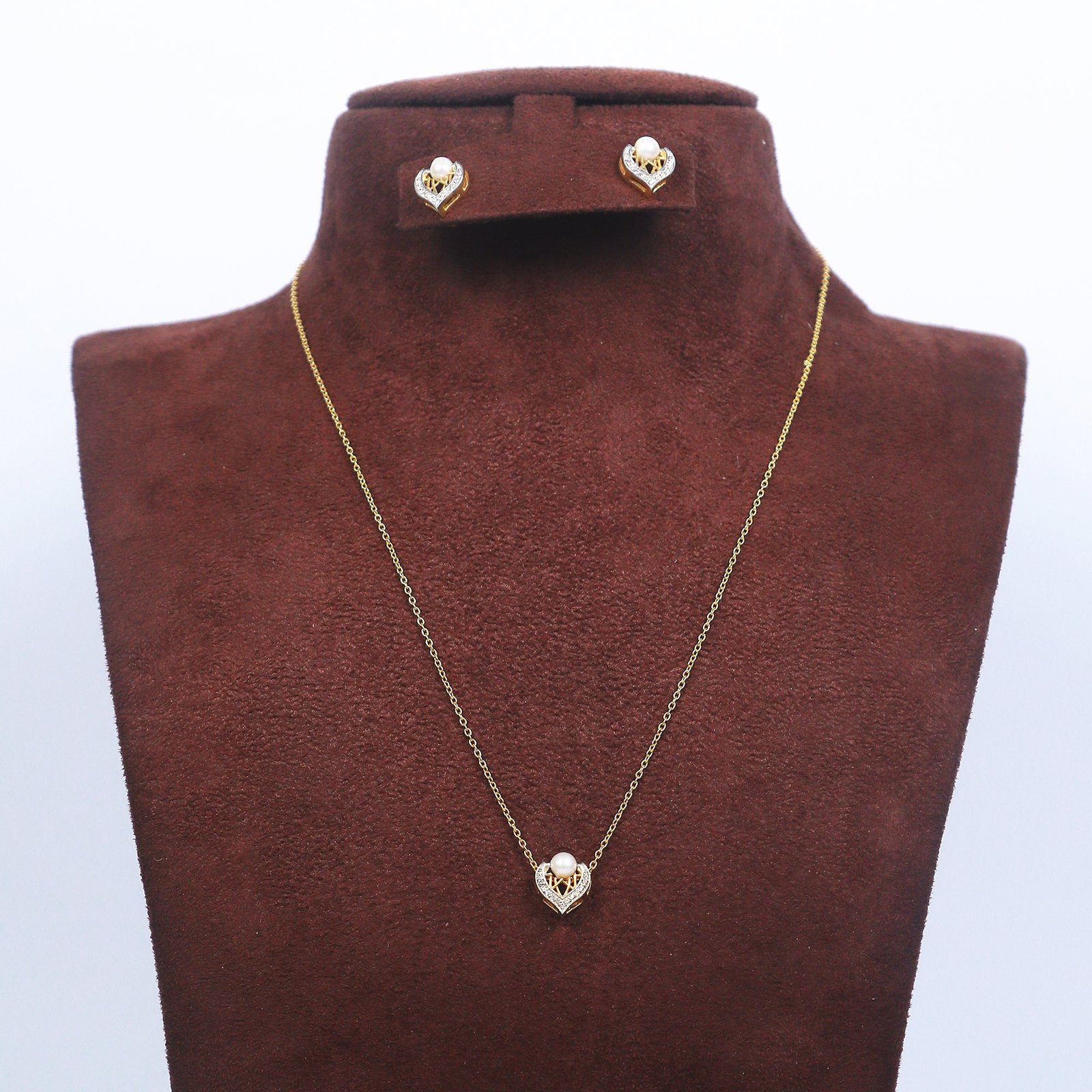 gold plated persian pendant set3.jpg gold plated persian pendant set3.jpg