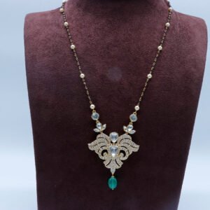 kundan.polki emerald silver mangalsutra.jpg