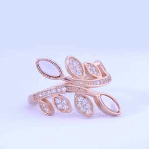rosegold mop leaf ring 1.png