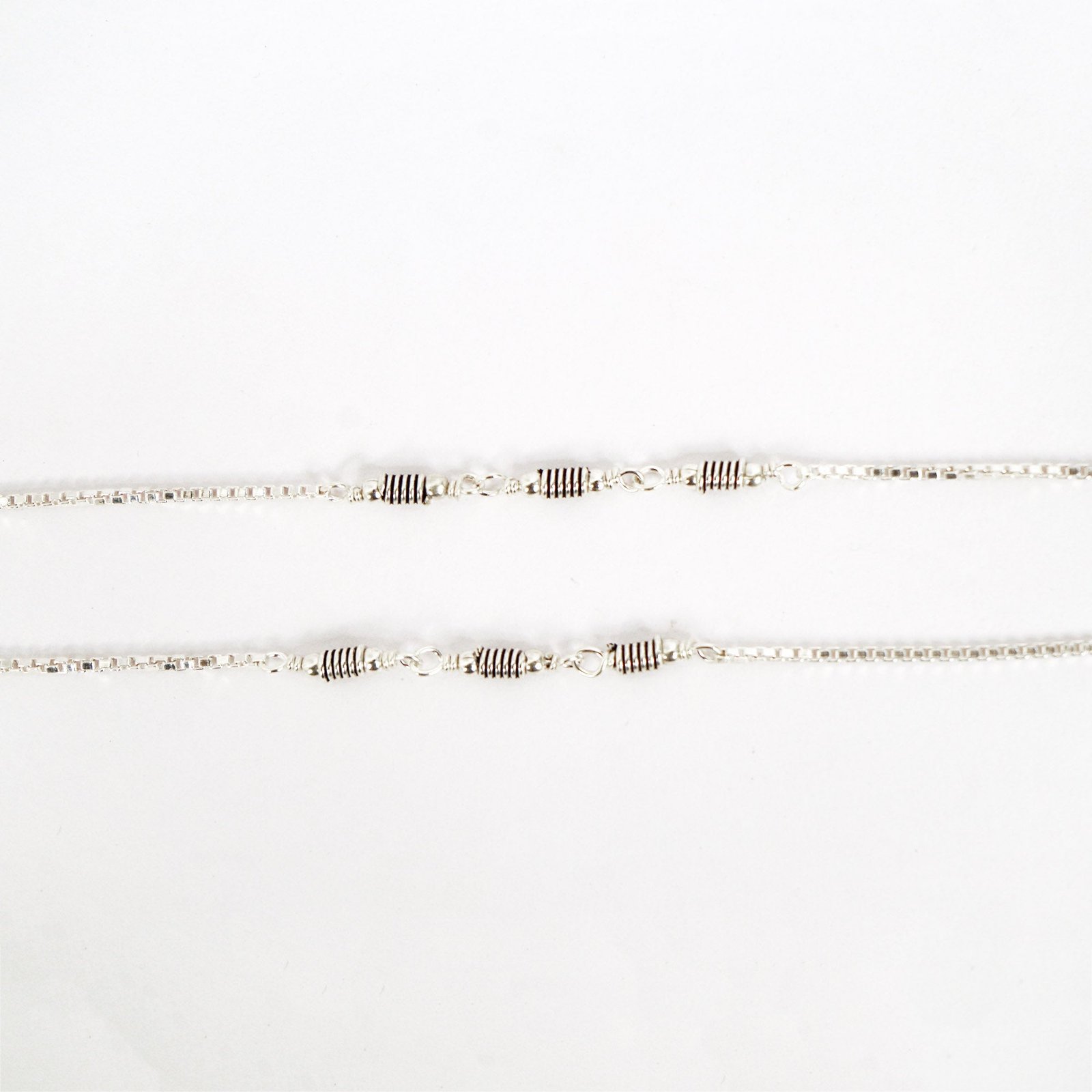 silver antique spring charm anklet3.jpg silver antique spring charm anklet3.jpg