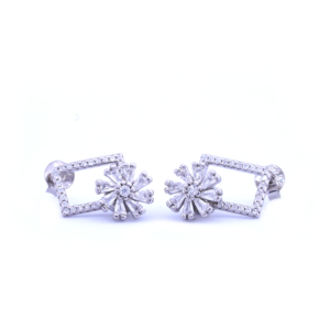 silver spin earrings1.png