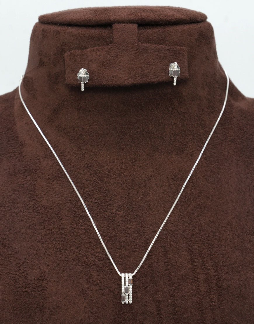 silversmokyquartznecklaceset1.jpg silversmokyquartznecklaceset1.jpg